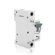 Автоматический выключатель переменного тока FE7-63 1P 230V/400V 10A
